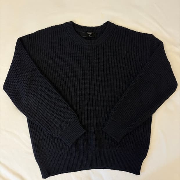 트릴리온 네이비 니트