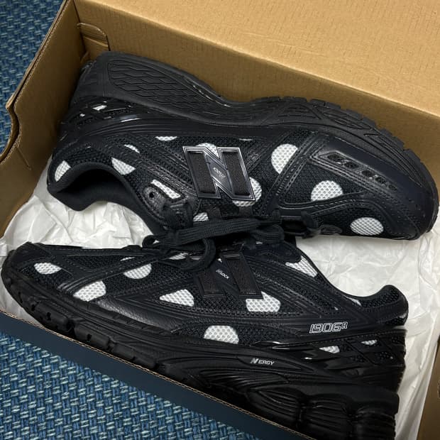 뉴발란스 1906R 폴카 닷 블랙 / 275 size