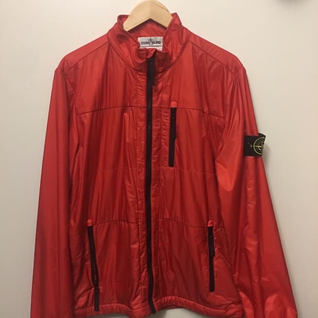 스톤아일랜드 마이크로립 초경량 자켓