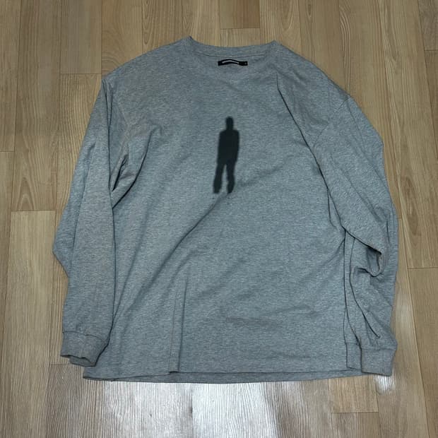 해칭룸 고스트 롱슬리브 4