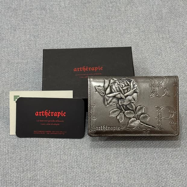 알세라피 (Artherapie) wallet