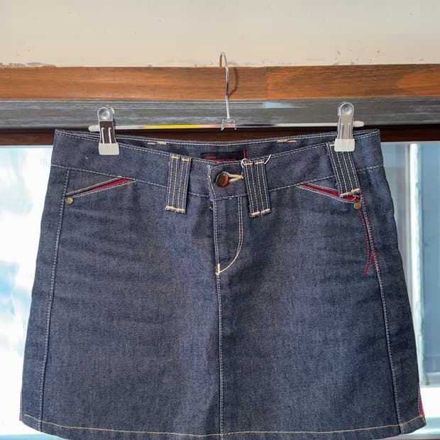 리바이스 엔지니어드진 데님 스커트