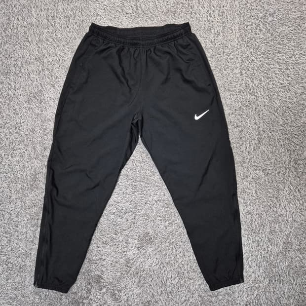 나이키 남성 드라이핏 챌린저 우븐 팬츠 L(85)
