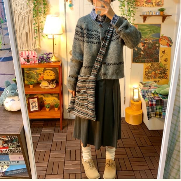 마지 빈티지 플리츠스커트