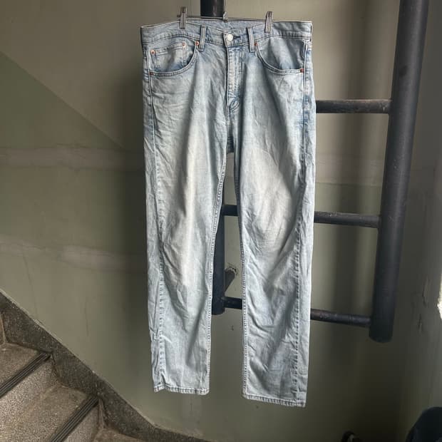 Levis 505 레귤러핏 데님 팬츠