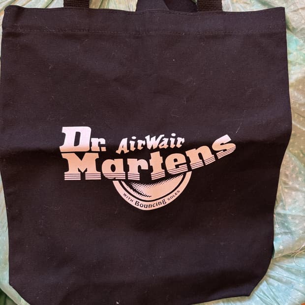 닥터마틴 에코백