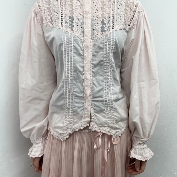 핑크 페어리 히메 레이스 디테일 블라우스💕