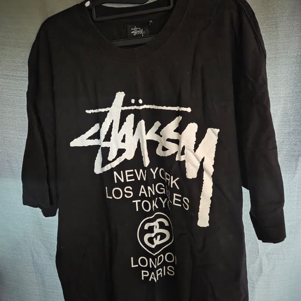 4만원 급처! 스투시 월드투어 반팔 오버핏 티셔츠
