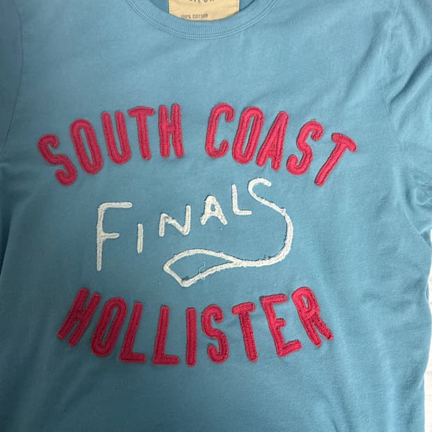 홀리스터 티셔츠