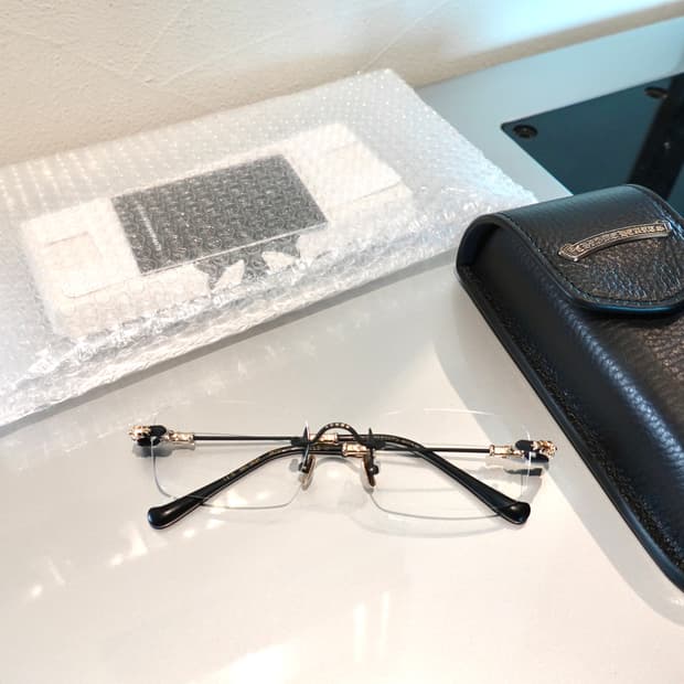 크롬하츠 필스3  블랙/골드 MBK/18KGP 무테안경