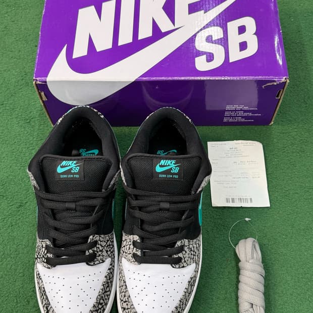 나이키 SB 덩크 로우 프로 클리어 제이드