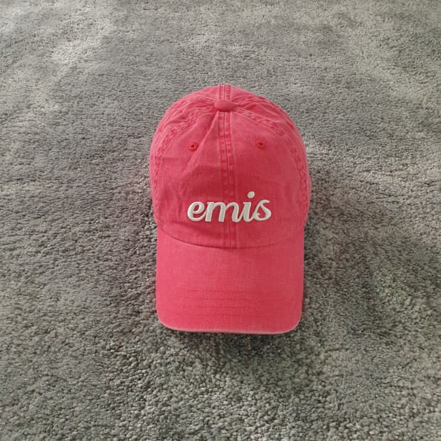 emis 볼캡
