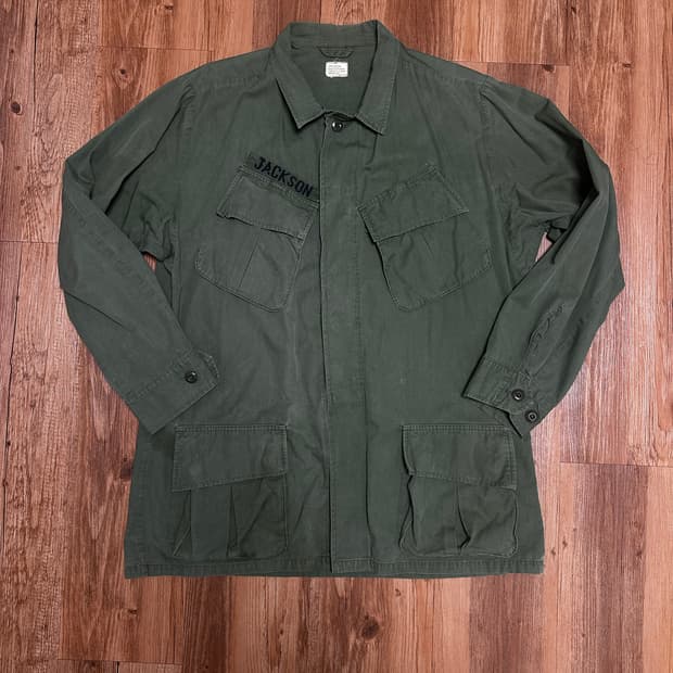 [L-R] 60’s jungle fatigue jacket