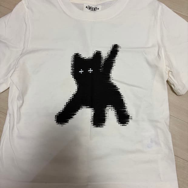 Aeae 에이이에이이 고양이 반팔티셔츠 FLASHED CATS EYE 