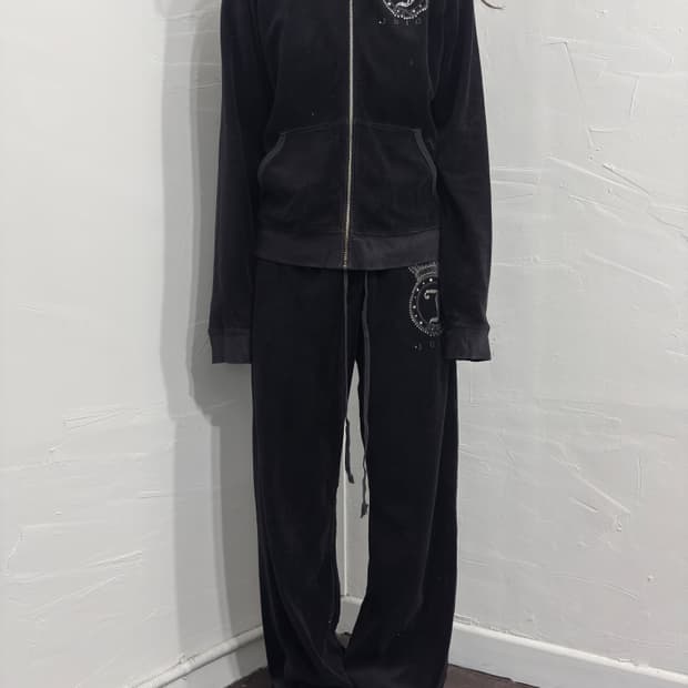 juicy couture velvet set-up