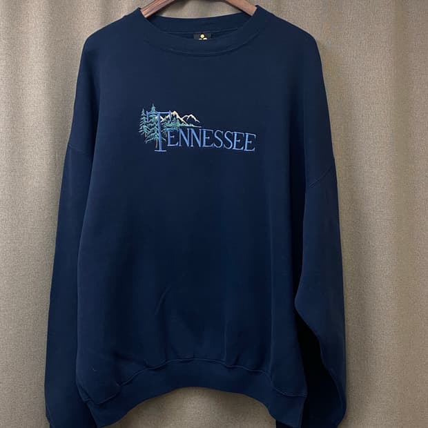 H.L. miller 스웻셔츠