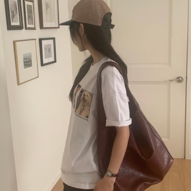 새상품) 버건디 레더 숄더백 가죽 레더 숄더백 보부상백