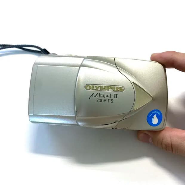 올림푸스 뮤 2 줌 115 필름 카메라