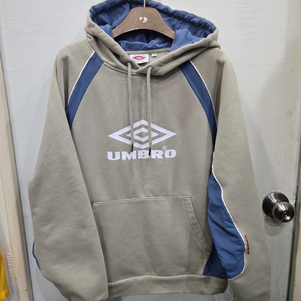 105,XL )) UMBRO 엄브로 기모 후드티셔츠! 디자인 이뻐요!~