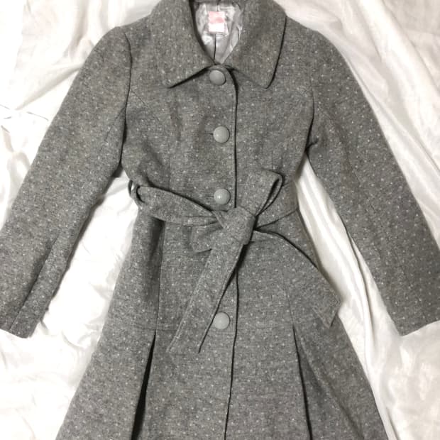 그레이 갸루 원피스 코트 라떼갸루 핀터깔 플레어 코트