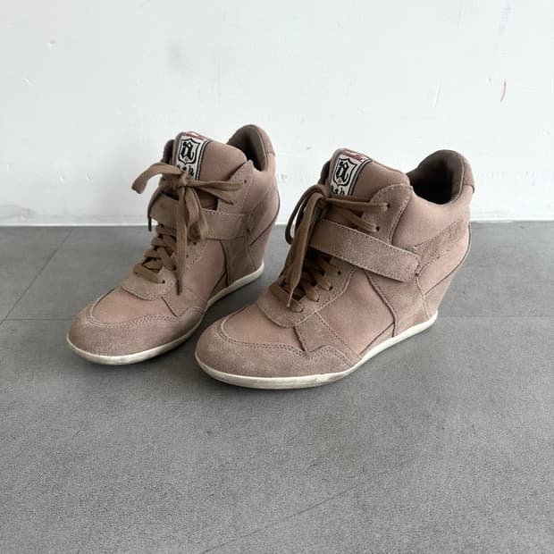 Ash bea beige 웨지 스니커즈