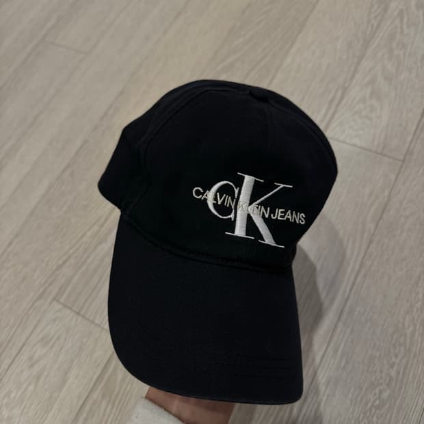 캘빈클라인 로고 캡모자