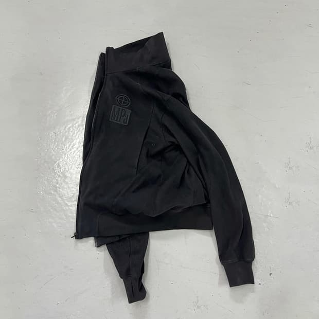 MPa CONTRAST ZIPPED JACKET BLACK 