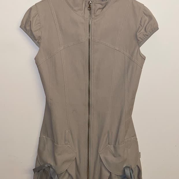 스컬프터 원피스 판매합니다. 