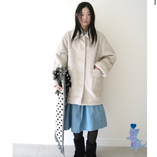 에프터먼데이 스노우 무스탕 코트