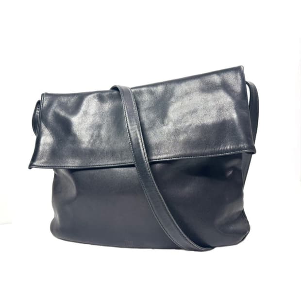 이세이미야케 im product 소가죽 숄더백