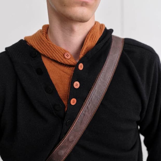 (새상품) [S] 컬러컬러 버튼후디 블랙