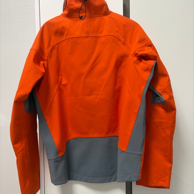 gr10k skeleton 자켓