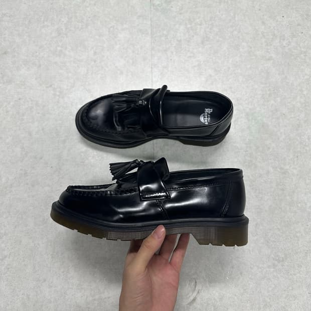 닥터마틴 아드리안