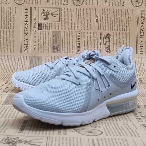 나이키 에어맥스 시퀀트3 여성운동화230 