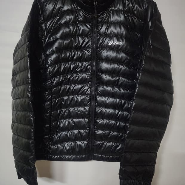 아식스 경량 패딩 여성 100 L