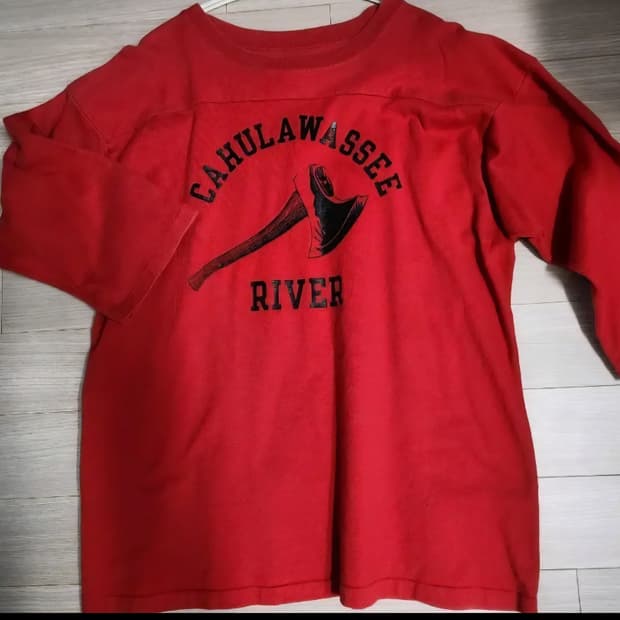 텐더로인 7부 풋볼티 100