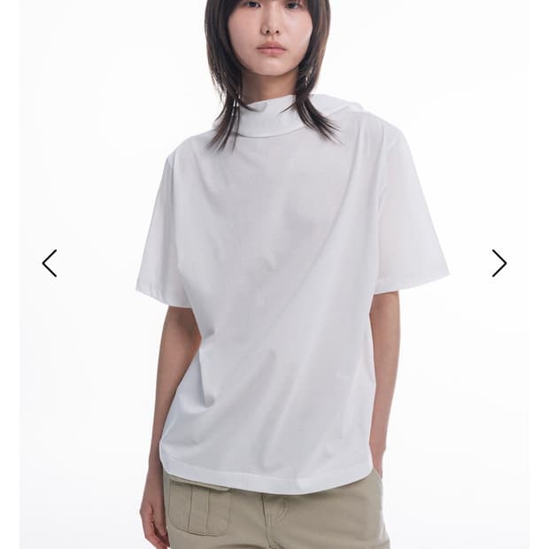 Haag  a volume t-sh white