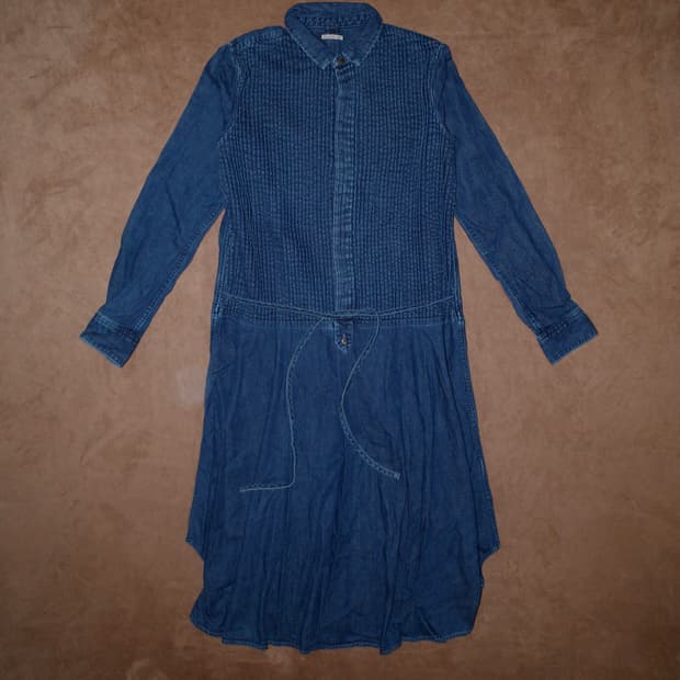 캐피탈 핀턱 데님 원피스