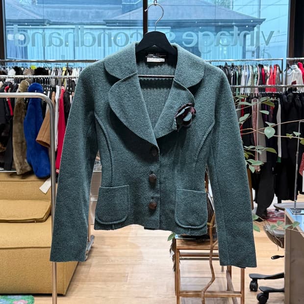 페라가모 그린블루 플라워 패치 3b 울 자켓 