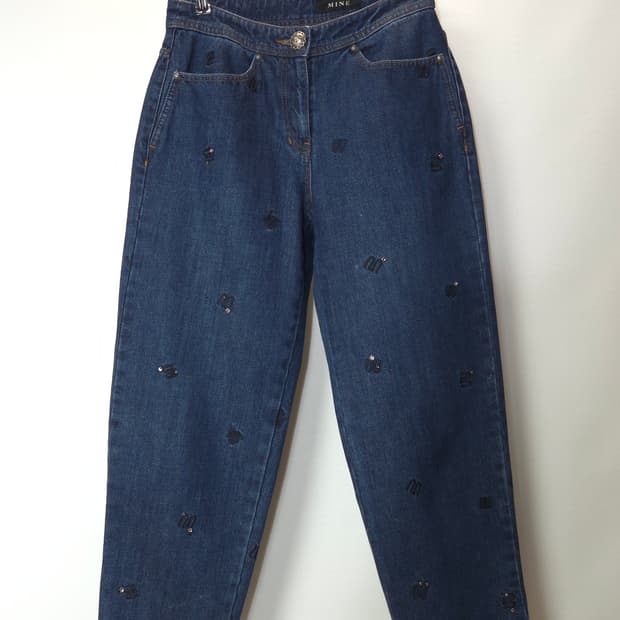 한섬 마인 2022 자수 로고 패턴 데님 팬츠 64-94