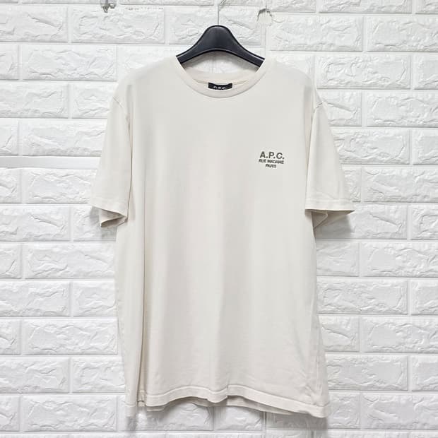 아페쎄 A.P.C. 화이트 반팔티 L