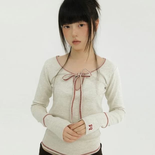 미레코 STITCH RIBBON T OATMEAL 미세키서울