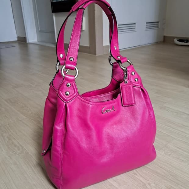 Coach Pink Vintage Shoulder Bag