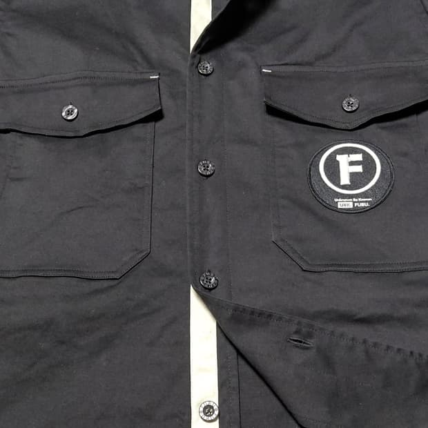 [M] FUBU 푸부 헤리티지 테크니컬 워크 셔츠 (블랙/패치 디테일)