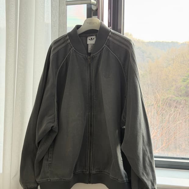 아디다스 블랙 워시 데님 자켓[XXXL](네고가능)