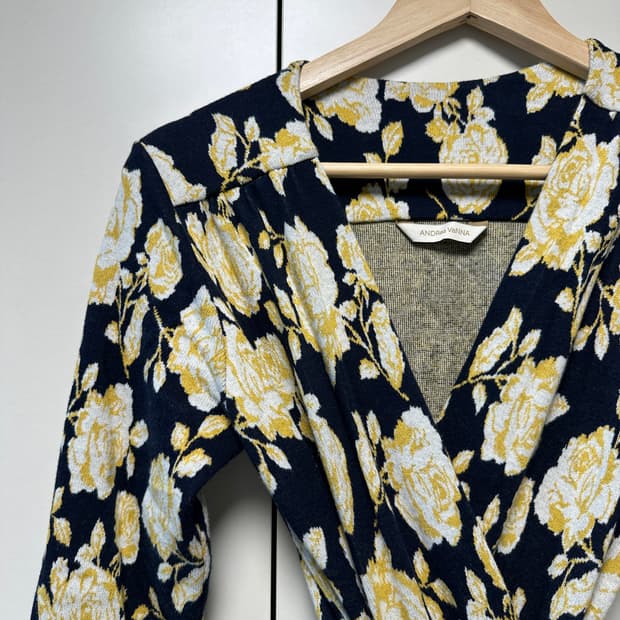 앤드류야나 플라워 패컨 랩 원피스