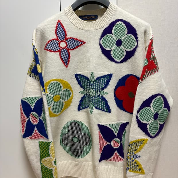 (새상품급, 정품) 루이비통 멀티플라워 지코 니트