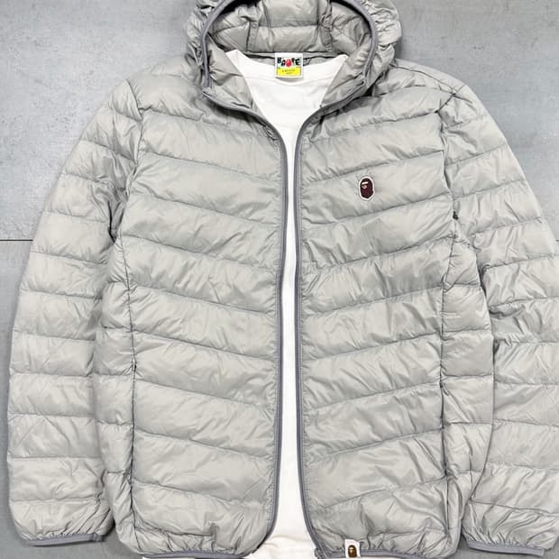 베이프 후드 경량패딩