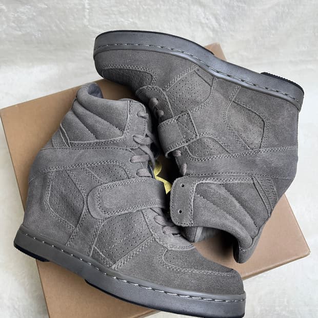 [39] 아쉬 웨지힐 스니커즈 ( 박스,깔창보호✅) || 250