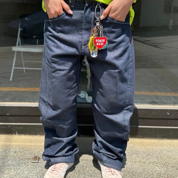 리바이스 엔지니어드